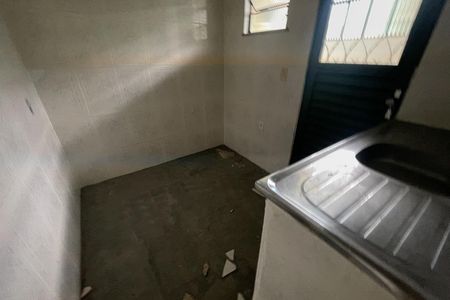 Cozinha de apartamento para alugar com 1 quarto, 41m² em Parque Lafaiete, Duque de Caxias