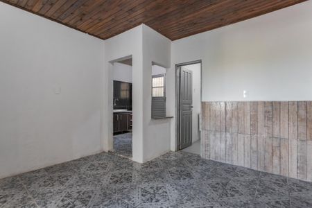 Sala de casa para alugar com 1 quarto, 43m² em Passo das Pedras, Porto Alegre