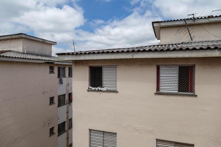 Vista Quarto 1 de apartamento para alugar com 2 quartos, 56m² em Jardim Nova Cidade, Guarulhos