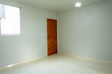 Sala de apartamento para alugar com 3 quartos, 49m² em Centro, Americana
