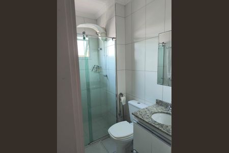 Banheiro de apartamento à venda com 2 quartos, 67m² em Vila Dusi, São Bernardo do Campo