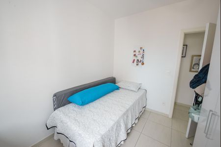 Quarto de apartamento para alugar com 2 quartos, 76m² em Centro, Taubaté