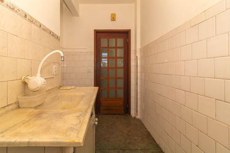 Cozinha de apartamento para alugar com 3 quartos, 80m² em Centro Histórico, Porto Alegre