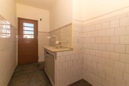 Cozinha de apartamento para alugar com 3 quartos, 80m² em Centro Histórico, Porto Alegre