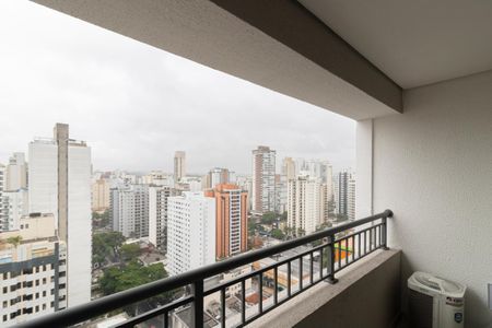 Varanda de kitnet/studio para alugar com 1 quarto, 27m² em Planalto Paulista, São Paulo