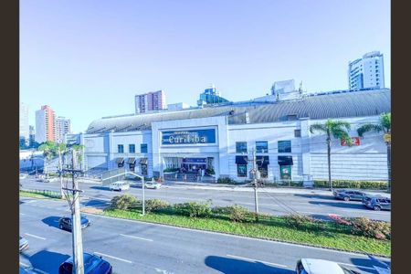 Fachada de apartamento para alugar com 2 quartos, 59m² em Centro, Curitiba