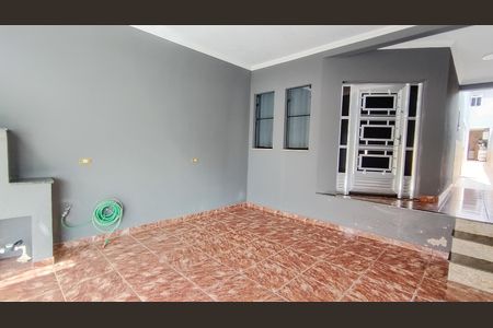 Quintal de casa para alugar com 2 quartos, 203m² em Cidade Edson, Suzano