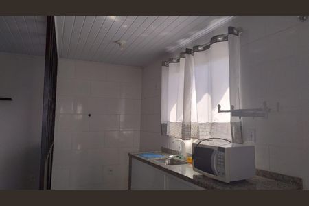 Cozinha de casa para alugar com 2 quartos, 80m² em Vila Olorum, Nova Iguaçu