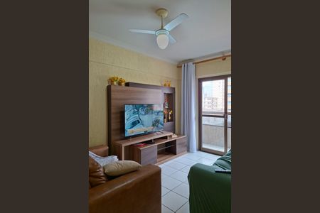 Sala de apartamento para alugar com 2 quartos, 77m² em Vila Tupi, Praia Grande