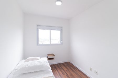 Quarto de apartamento para alugar com 2 quartos, 60m² em Jardim das Belezas, Carapicuíba