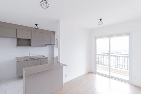 Sala de apartamento para alugar com 2 quartos, 60m² em Jardim das Belezas, Carapicuíba