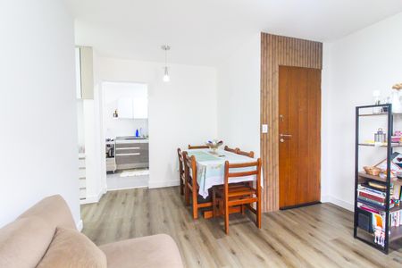 Sala de apartamento à venda com 2 quartos, 50m² em Jardim Planalto, São Paulo