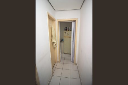 Corredor de kitnet/studio à venda com 1 quarto, 29m² em Cidade Baixa, Porto Alegre