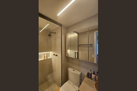 Banheiro de apartamento à venda com 1 quarto, 51m² em Vila Anglo Brasileira, São Paulo