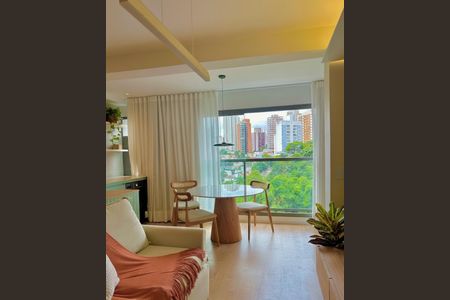 Sala de apartamento à venda com 1 quarto, 51m² em Vila Anglo Brasileira, São Paulo