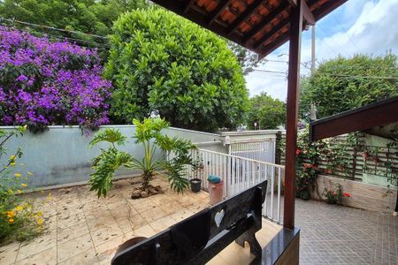 Vista da Sala de casa à venda com 3 quartos, 264m² em Jardim Samambaia, Campinas