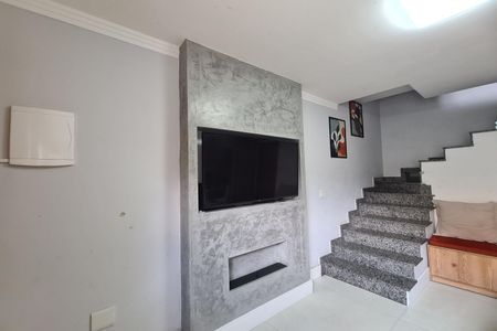 Sala de casa para alugar com 2 quartos, 75m² em Vila Prudente, São Paulo