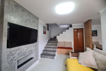 Sala de casa para alugar com 2 quartos, 75m² em Vila Prudente, São Paulo