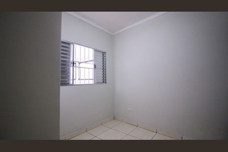 Casa para alugar com 3 quartos, 100m² em Vila Ester, São Paulo