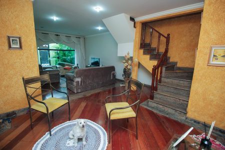 Sala de Jantar de casa à venda com 4 quartos, 220m² em Parque Industriario, Santo André