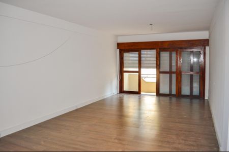 Apartamento para alugar com 1 quarto, 75m² em Medianeira, Porto Alegre