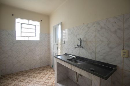 Cozinha de casa para alugar com 1 quarto, 50m² em Covanca, São Gonçalo
