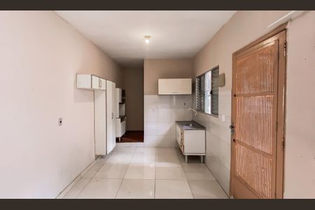 Sala de casa para alugar com 1 quarto, 25m² em Vila Buenos Aires, São Paulo