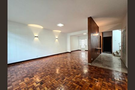 Sala de casa de condomínio à venda com 4 quartos, 260m² em Vila Clementino, São Paulo