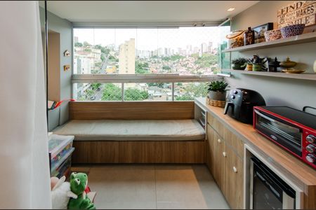 Varanda de apartamento para alugar com 3 quartos, 77m² em Grajaú, Belo Horizonte