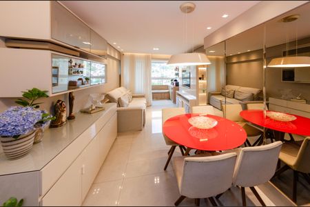 Sala de apartamento para alugar com 3 quartos, 77m² em Grajaú, Belo Horizonte