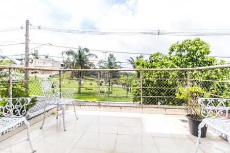 Varanda de casa de condomínio à venda com 4 quartos, 320m² em Parque Sinai, Santana de Parnaíba