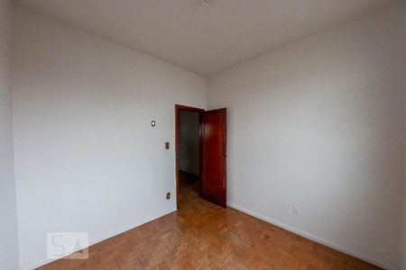 Quarto de apartamento à venda com 4 quartos, 105m² em Alto Barroca, Belo Horizonte