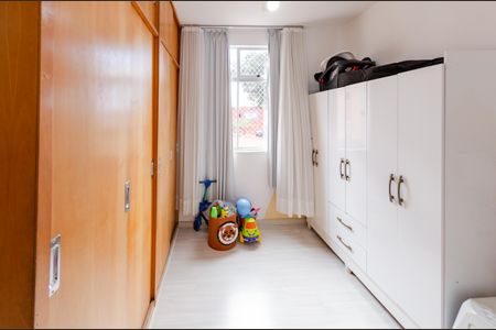 Quarto 1 de apartamento à venda com 3 quartos, 70m² em Cinquentenario, Belo Horizonte