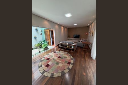 Sala de casa à venda com 3 quartos, 165m² em Parque da Vila Prudente, São Paulo