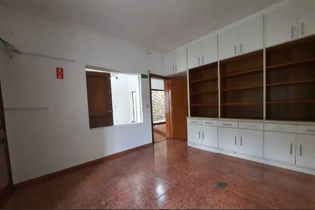 Casa para alugar com 10 quartos, 500m² em Jardim Chapadão, Campinas