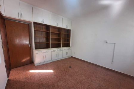 Casa para alugar com 10 quartos, 500m² em Jardim Chapadão, Campinas