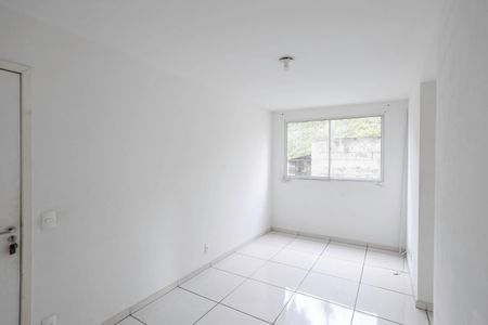 Sala de apartamento para alugar com 2 quartos, 49m² em Bom Jesus, Contagem
