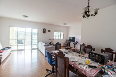 Sala de apartamento para alugar com 3 quartos, 133m² em Tamboré, Santana de Parnaíba