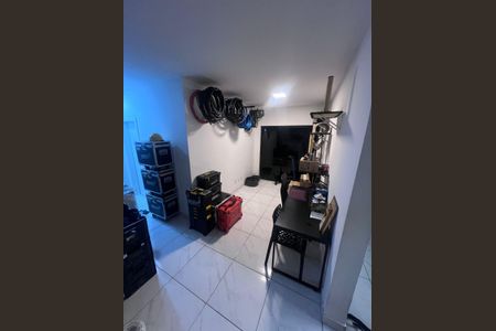 Sala de apartamento para alugar com 2 quartos, 60m² em Vargem Grande, Rio de Janeiro