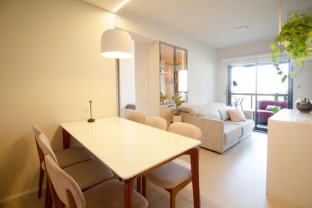 Apartamento para alugar com 2 quartos, 73m² em Pinheiros, São Paulo