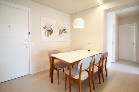 Apartamento para alugar com 2 quartos, 73m² em Pinheiros, São Paulo