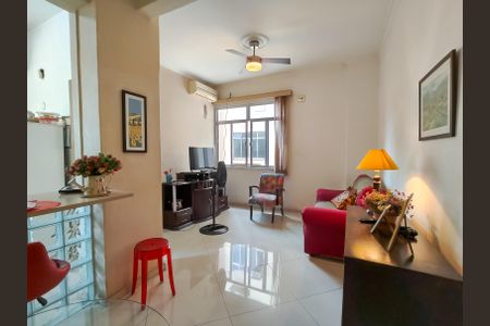 Sala de kitnet/studio à venda com 1 quarto, 50m² em Maracanã, Rio de Janeiro