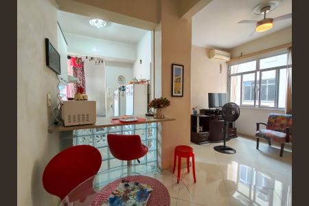 Sala de kitnet/studio à venda com 1 quarto, 50m² em Maracanã, Rio de Janeiro