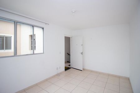 Sala de apartamento para alugar com 2 quartos, 46m² em Alvorada, Contagem
