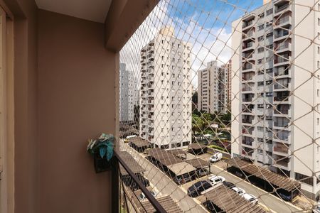 Varanda de apartamento à venda com 3 quartos, 62m² em Parque Bristol, São Paulo