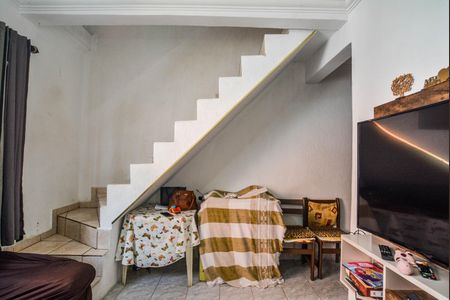 Sala 1 de casa para alugar com 4 quartos, 150m² em Vila Lucinda, Santo André