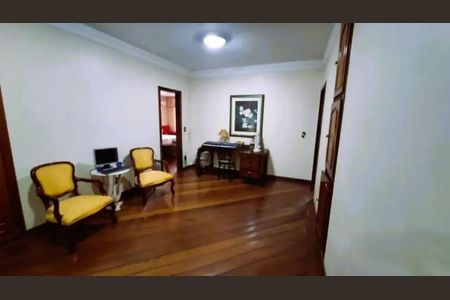 Casa à venda com 5 quartos, 515m² em Belvedere, Belo Horizonte