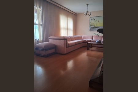 Sala de casa à venda com 3 quartos, 135m² em Parque Continental, São Paulo