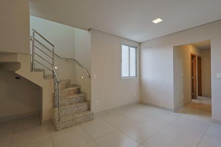 Apartamento à venda com 3 quartos, 130m² em Alto Caiçaras, Belo Horizonte