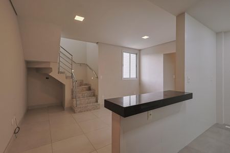 Apartamento à venda com 3 quartos, 130m² em Alto Caiçaras, Belo Horizonte